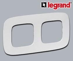 Bild von Legrand Valena Allure Rahmen Ultraweiß 2-fach / für waagerechte und senkrechte Montage / aus Thermoplast Ultraweiß glänzend