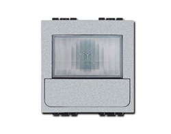 Bild von UP SCS Bewegungsmelder Green Switch DualTech mit Passiv-Infrarotdetektion und Helligkeitssensor / 180 Grad / 6m Reichweite / grau