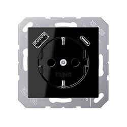 Bild von Jung Schuko-Steckdose mit USB Typ AC / Thermoplast (bruchsicher) schwarz hochglänzend